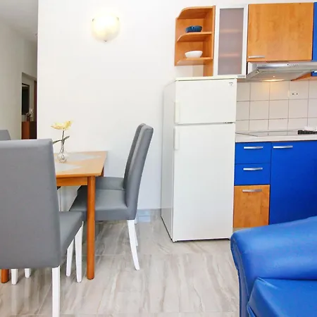 In Mit Eigenem Balkon By Interhome Baška