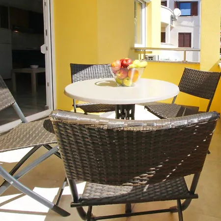 דירה In Mit Eigenem Balkon By Interhome *